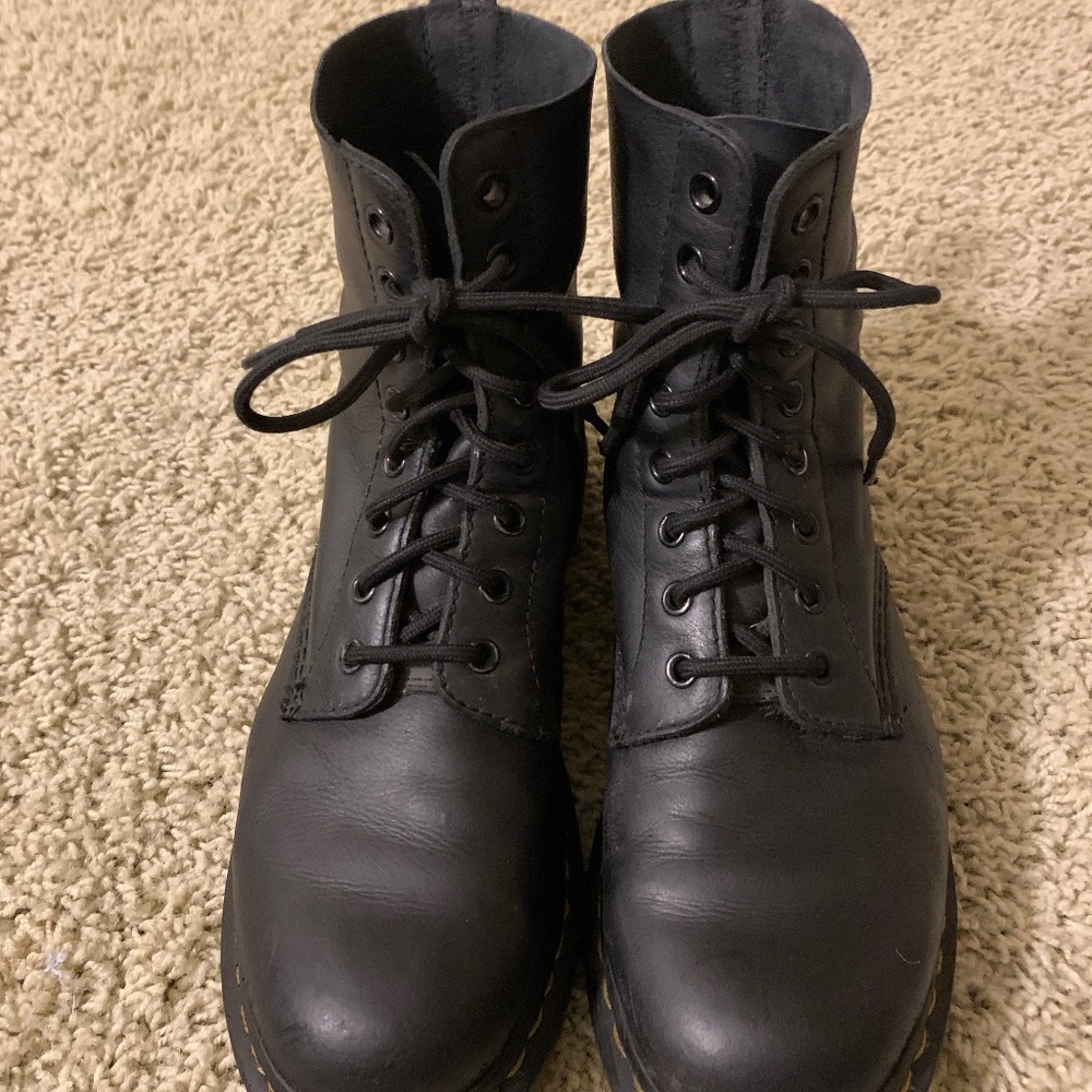 Doc Martens Size US L 9